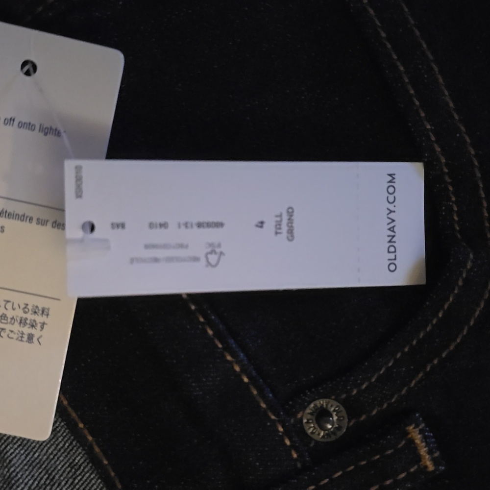 Old Navy size 4 dark washed jeans - Picture 3 of 4